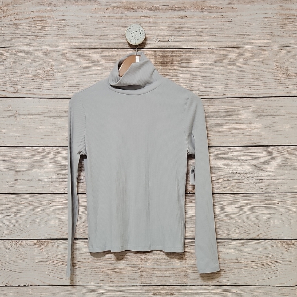 💜 NWT Old Navy Women's Gray Turtleneck Top Medium